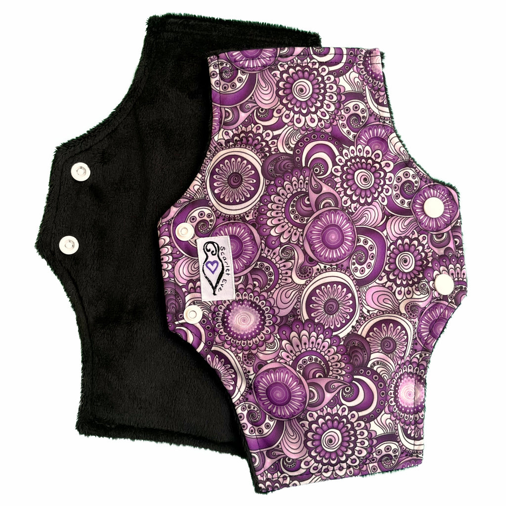 Scarlet Eve Purple Floral Regular Pad. Top: Plush Black Minky. Bottom: Purple, Black and White floral PUL. 3-layer flip out bamboo fleece booster. The absolute workhorse of the Scarlet Eve range.