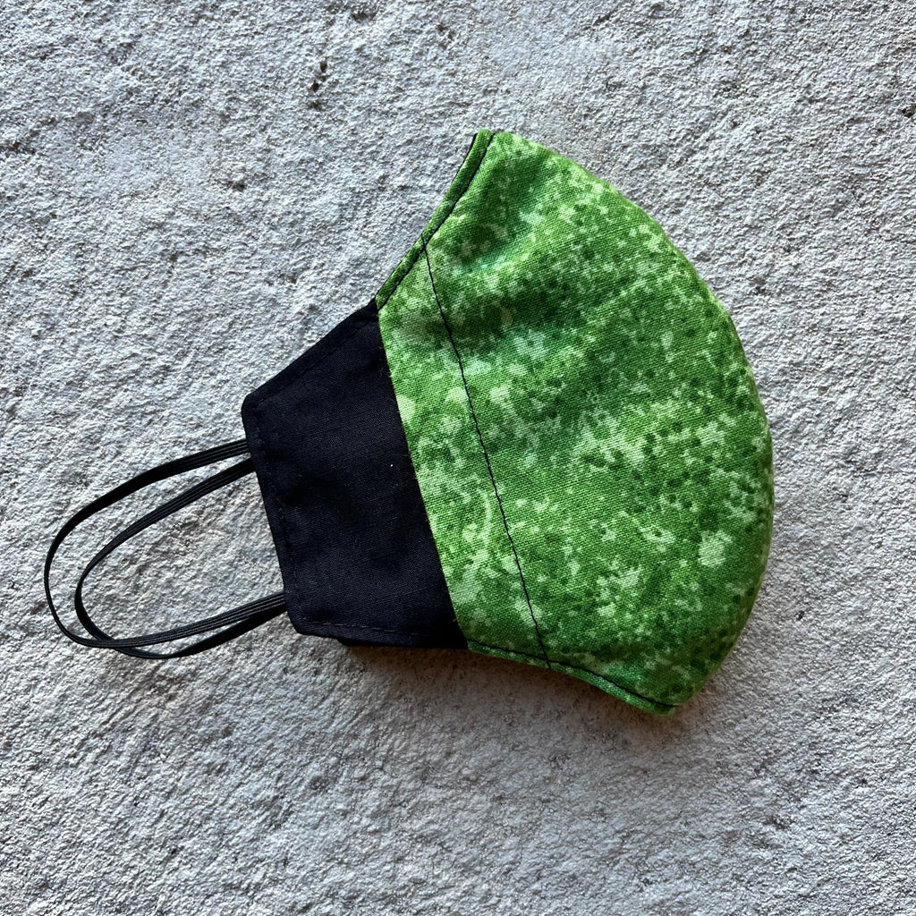 Small Cloth Mask (Child) - Black / Mottled Green